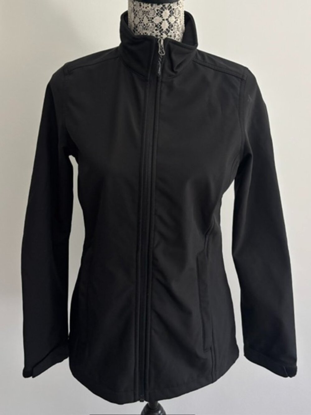 ELEVATE Black Jacket - Size XS